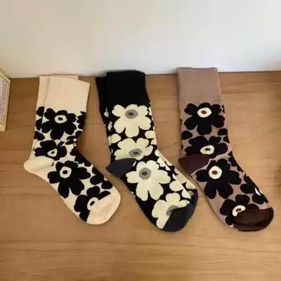 * jellybubble*Spring and summer mid-tube cotton flower socks Korean ins the same retro style socks women