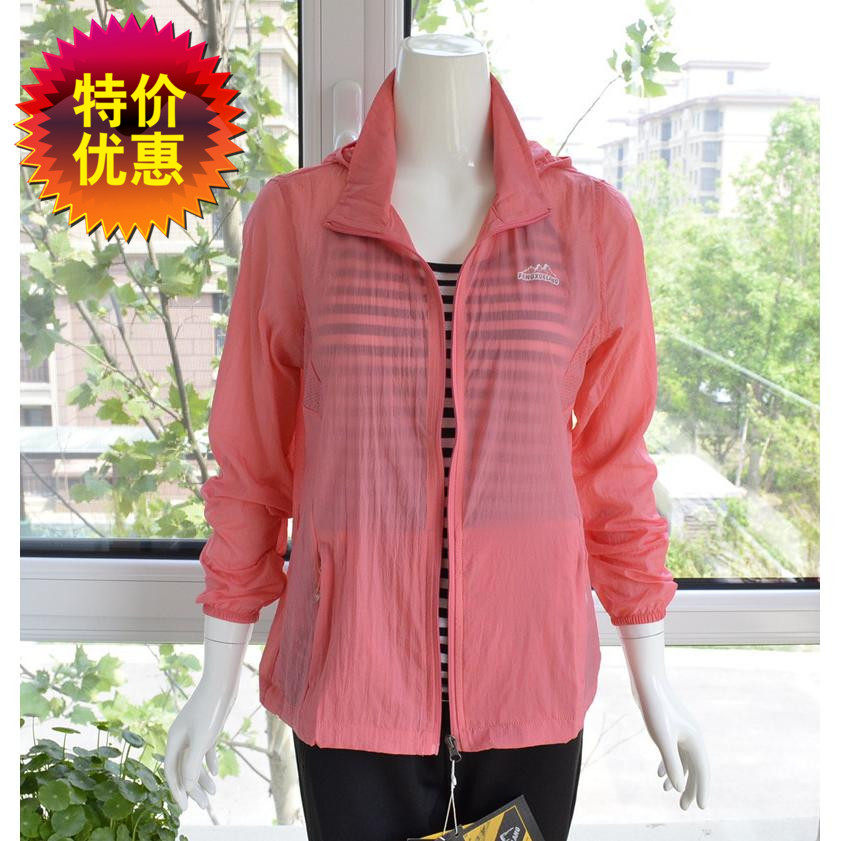 Snow wolf summer sunscreen clothes women waterproof breathable anti-ultraviolet ultra-thin men's skin clothes middle-aged mother large size