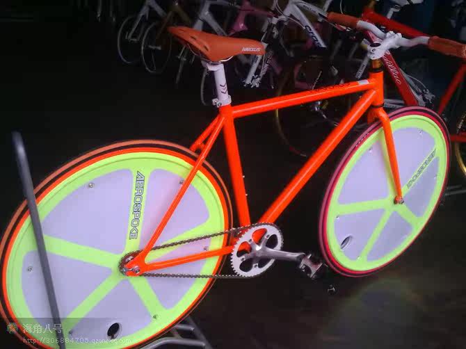 Roues de vélo cyclisme sur route - Ref 2377754 Image 3