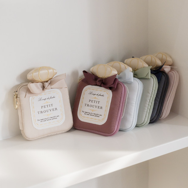 Sweet and elegant perfume bottle cute bow jewelry bag