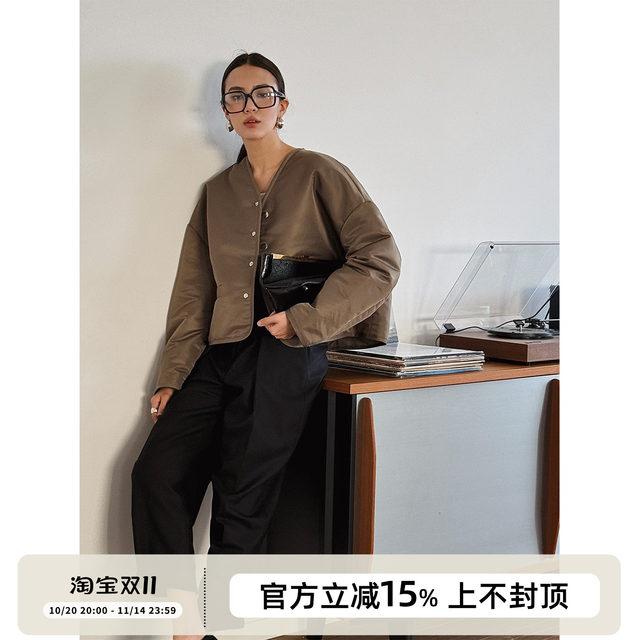 SOTHEA 2025 autumn and winter new fashionable V-neck short off-shoulder quilted cotton-padded jacket short coat cotton-padded jacket