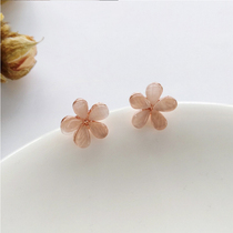Hong Kong (designer) RVY 2021 new earrings women simple small flower earrings tide temperament earrings