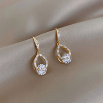 Hong Kong (designer) RVY 2021 new earrings female senior Korean temperament Net red light luxury ladies earrings