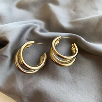 Hong Kong (designer) RVY 2021 new earrings female light luxury niche senior versatile earrings earrings tide