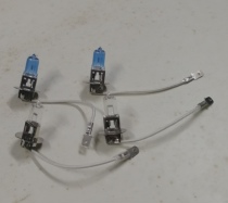 Car Headlight Fog Light 12V24V Ultra Bright Spotlight Halogen Bulb H3 Super Bright 55W Glare Spotlight Bulb