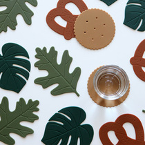 Korea dailylike creative minimalist dinner table mat waterproof silica gel heat insulation mat cute coffee cup tea cup cushion small