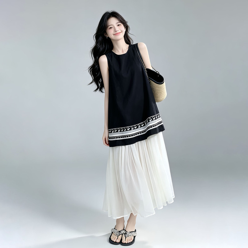 Black Fake Two-Piece Sleeveless Dress for Women, Summer 2026 New Style, Simple and Elegant, Beautiful Patchwork Long Dress, Tank Dress Black Fake Two-Piece Sleeveless Dress for Women, Summer 2026 New Style, Simple and Elegant, Beautiful Patchwork Long Dress, Tank Dress