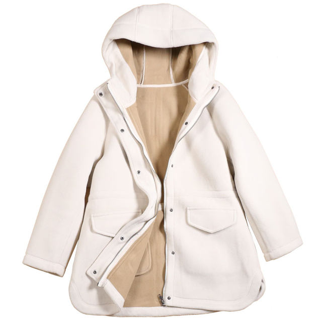ການອອກແບບ niche polar fleece hooded jacket ດູໃບໄມ້ລົ່ນແລະລະດູຫນາວຂອງແມ່ຍິງສອງດ້ານກົງກັນຂ້າມ zipper cardigan cape ແບບວ່າງເທິງ