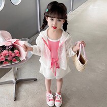 Girls summer suit 2024 new style childrens fashionable vest sun protection clothing baby shorts thin three-piece set