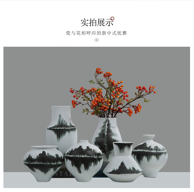 New Chinese style ceramic vase is placed between the sitting room porch TV ark, example zen tea room decoration home decoration