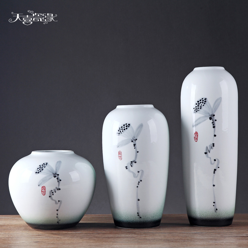 Jingdezhen Chinese decorative porcelain vase three - piece contracted sitting room dry flower arrangement table furnishing articles wedding gift