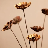 Моделирование цветочных цветов цветочных цветов, подсолнечник псевдо -факультет симуляция цветочный букет европейский стиль гостиная.