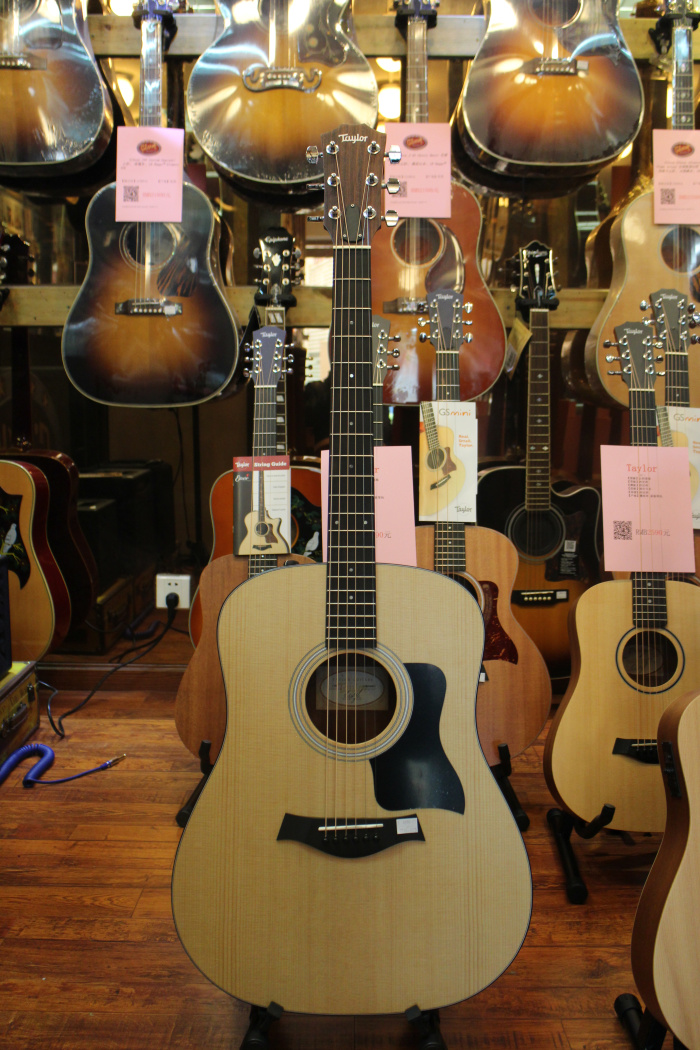 Taylor Taylor 110E Mexico Produce Face Single Electric Box Guitar