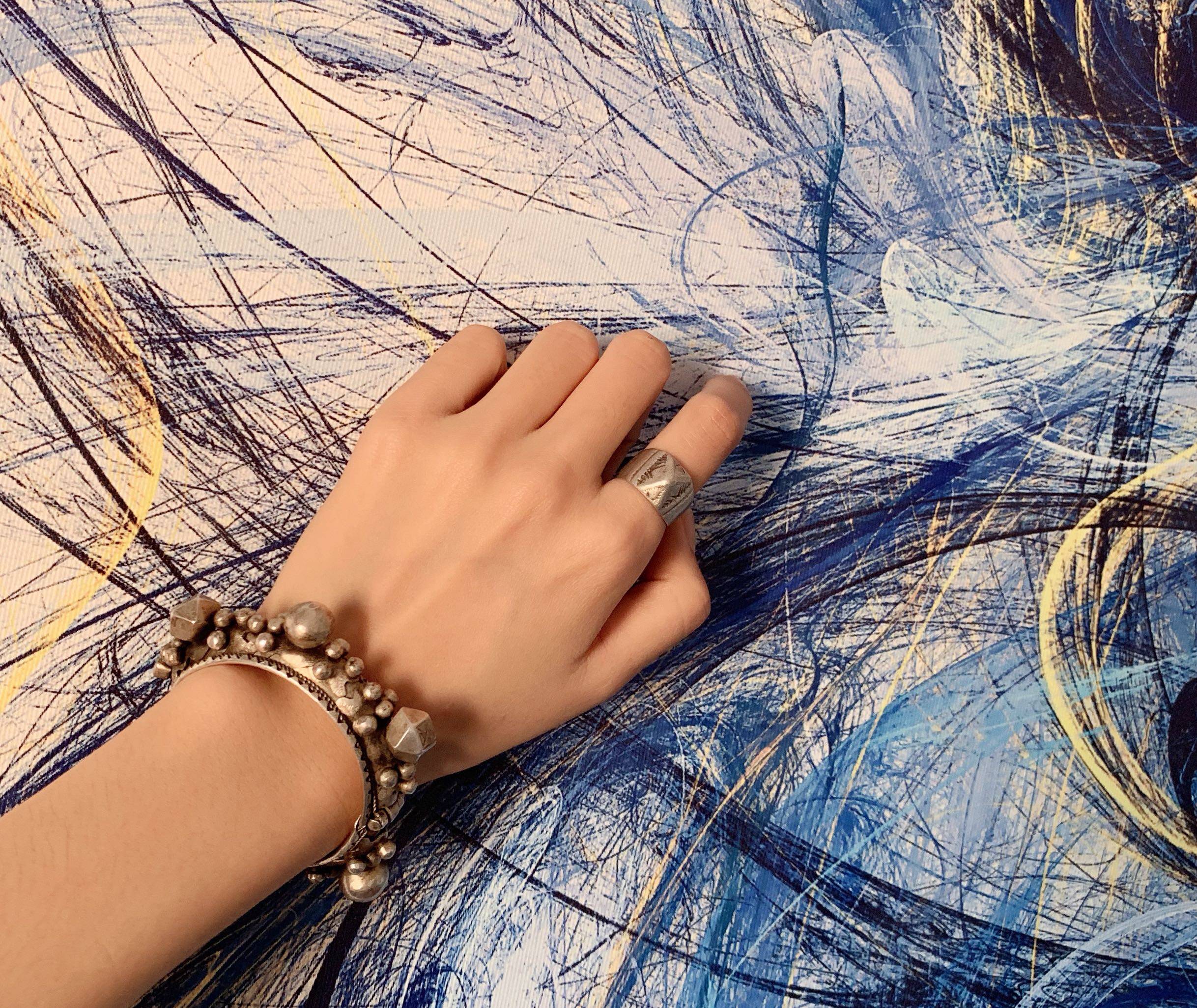 North Africa Morocco vintage antique old silver desert gate bracelet three hairs Sahara desert