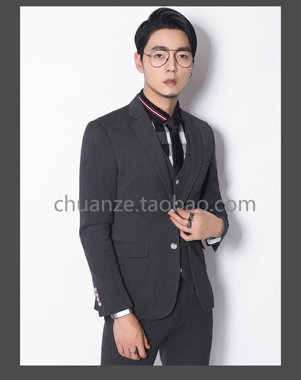 Bộ đồ vest nam mỏng của Kawasawa Anh màu xám carbon ba mảnh phù hợp với phiên bản Hàn Quốc của bộ vest vest phù hợp với nam giới shop do nam cao cap