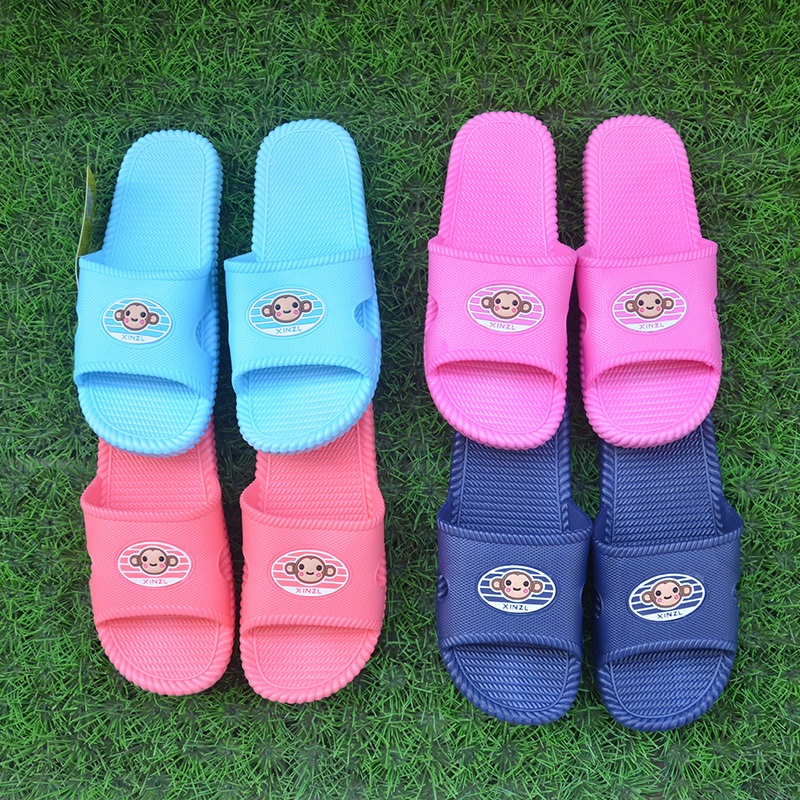 Little Monkey's New Model of Soft Rubber Bathroom Slippers for Boys and Girls, Suitable for Summer, Free Shipping