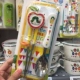 Палочки для еды, посуда
