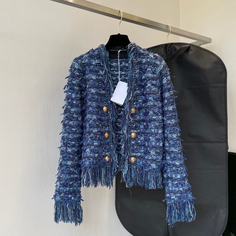 Haute Couture 2026 Early Spring New Style Chanel-Inspired Wool Knit Handmade Fringe Short Socialite Cardigan Jacket for Women