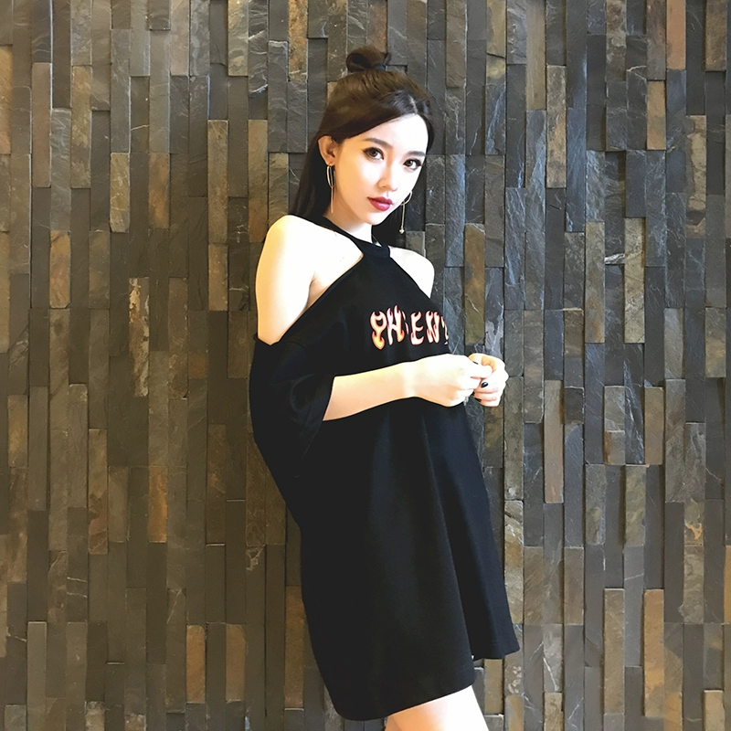 Bộ đồ ngủ quây mùa hè của phụ nữ treo cổ quai in ngọn lửa backless cotton jumpsuit váy ngủ nhà đầm nữ