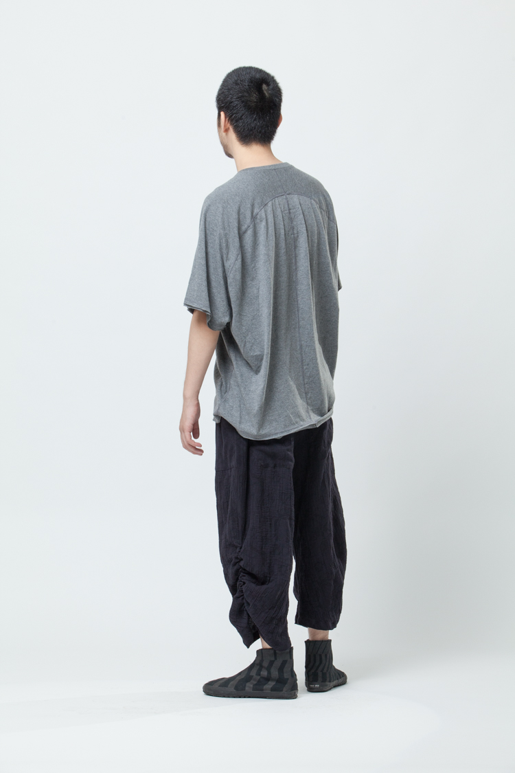 z + [infinite not loop] thiết kế ban đầu dệt kim vai cotton tay áo thun tay ngắn [đá bạc] áo ba lỗ nam