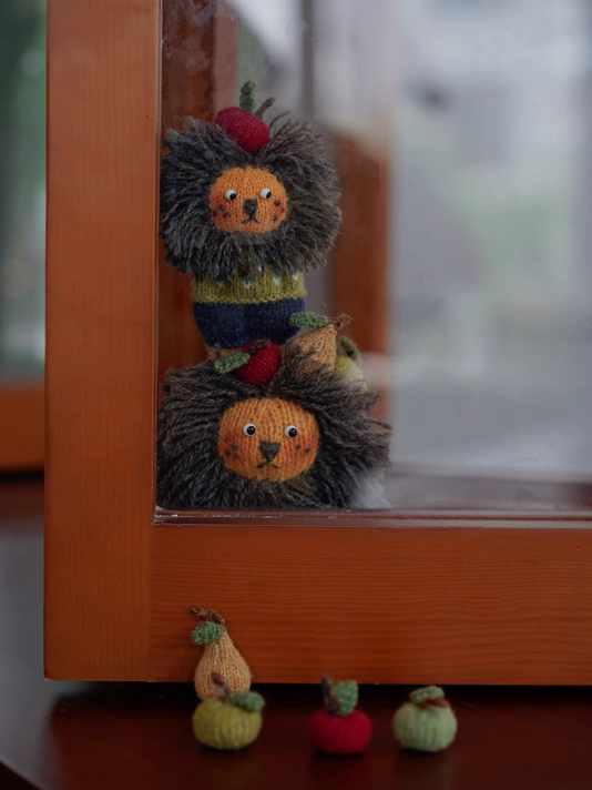 [Includes Video Tutorial] DIY Pocket-Sized Little Lion Knitting Kit