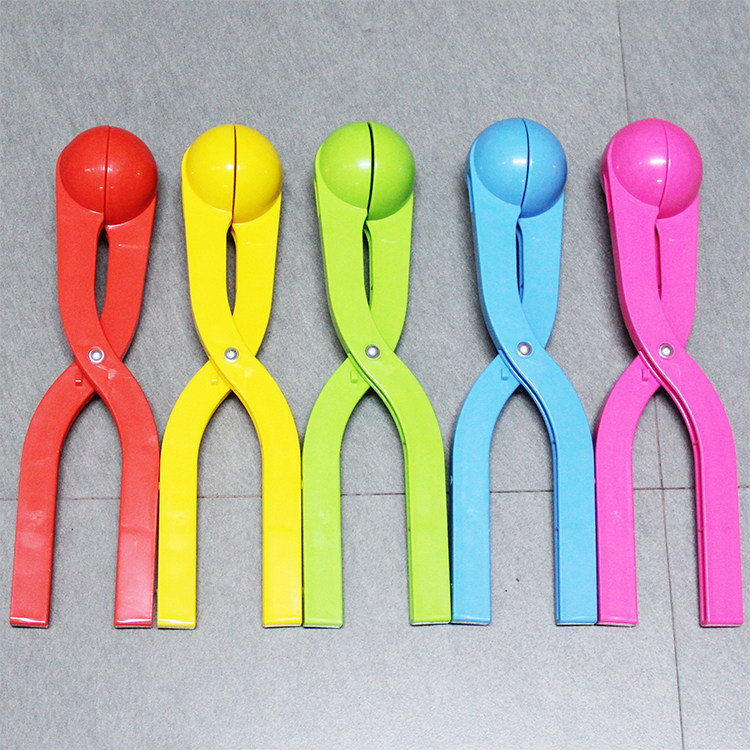 HauYuan Snow Gun Snow Shoveling Winter Outdoor Children's Toys Play Snow Tools Thickened Snowball Clips Small Buckets Of Snow Battles God