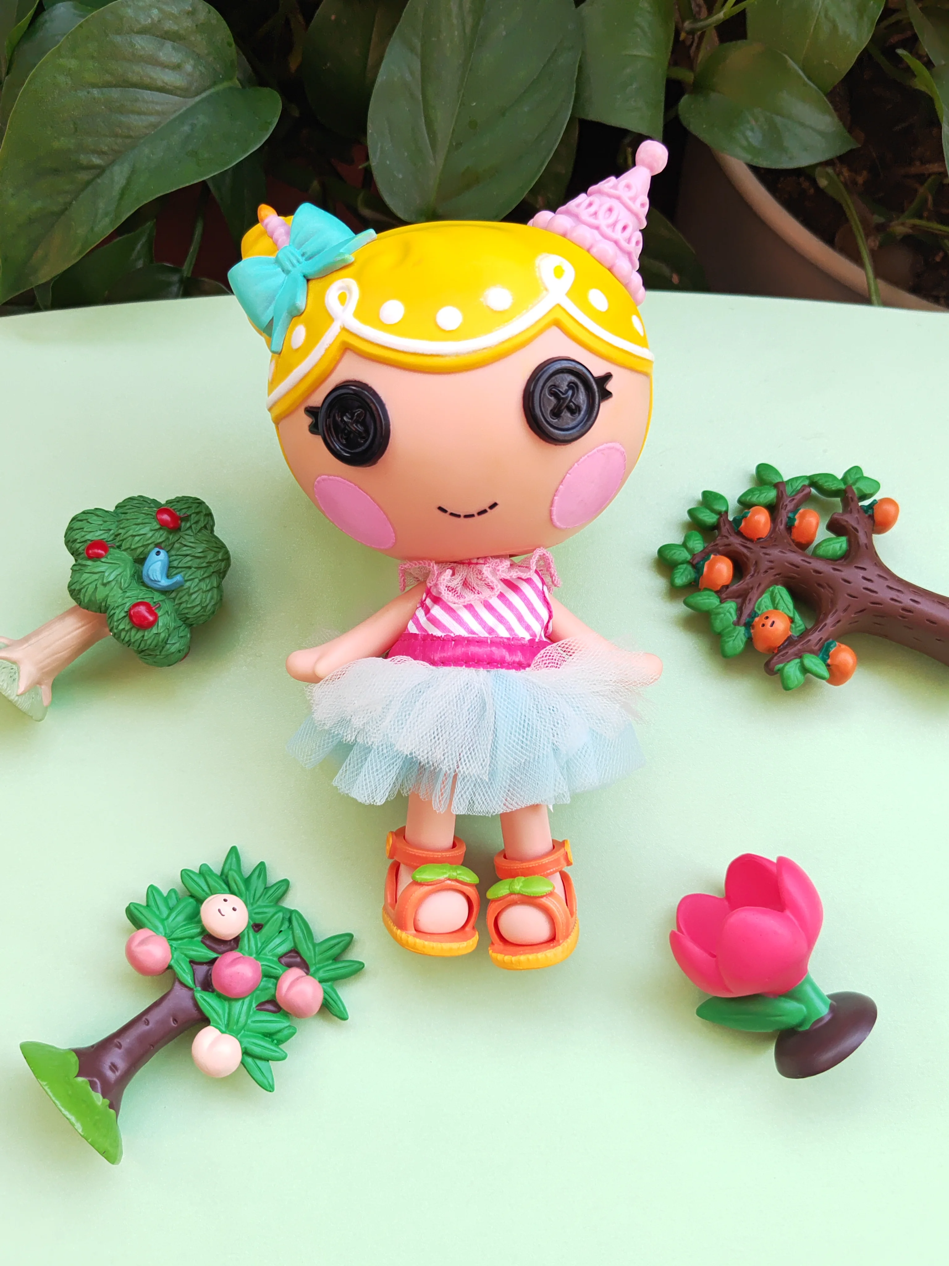 Кукла Lalaloopsy Lele, средняя 18 см, разные варианты с незначительными дефектами (оптом)