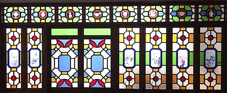 天鑫星花窗滿洲窗彩色壓花海棠花復古藝術玻璃屏酒店飯店特色窗