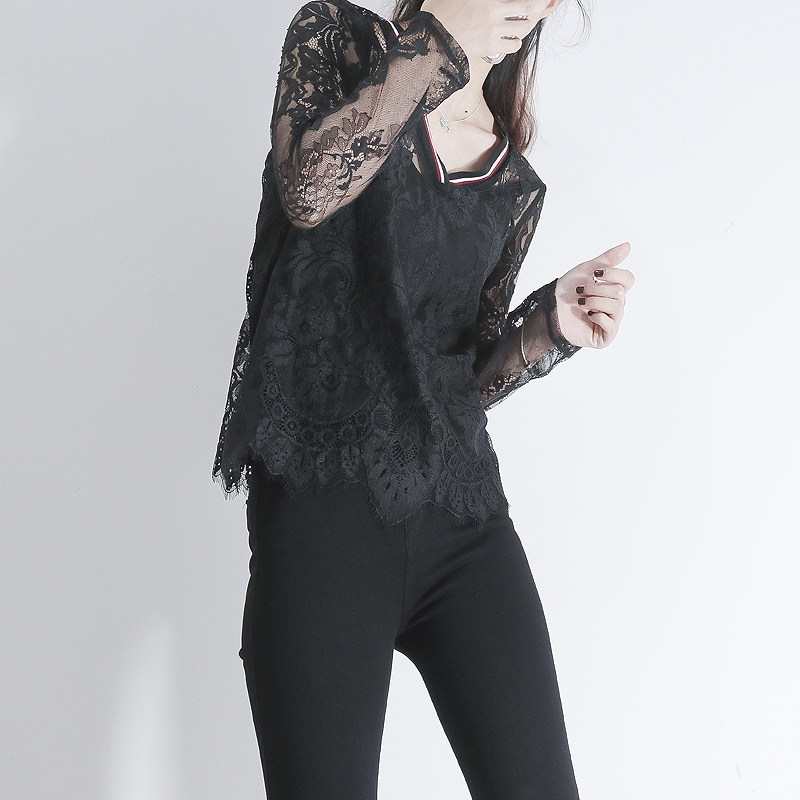 Two French single if they are now beautiful eyelash lace V collar sexy long sleeve T-shirt woman little