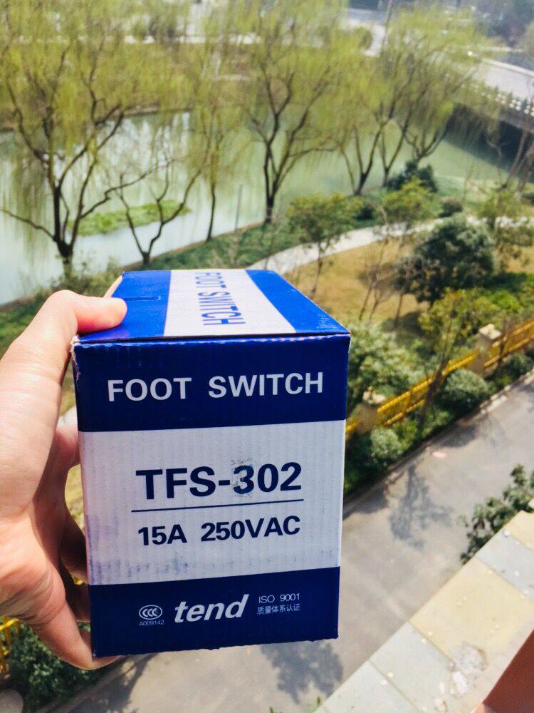 First-class agent brand new original Taiwan TEND foot switch TFS-302