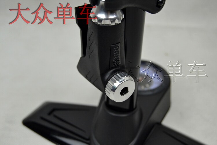 Pompe à vélo GIANT - Ref 2389422 Image 25