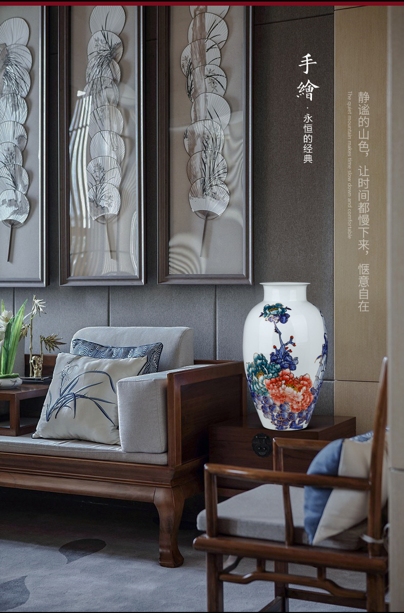 Jingdezhen ceramics famous flower arrangement of Chinese style household wine hand - made celadon vase furnishing articles the sitting room porch act the role ofing is tasted