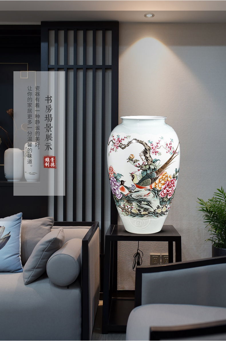 Jingdezhen ceramics famous hand - made powder enamel vase furnishing articles sitting room flower arranging Chinese style household ornaments