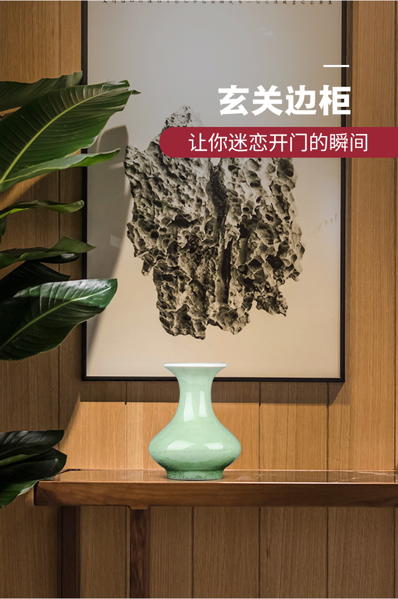 Rich ancient frame of jingdezhen ceramics decoration of new Chinese style living room mini floret bottle handicraft furnishing articles office