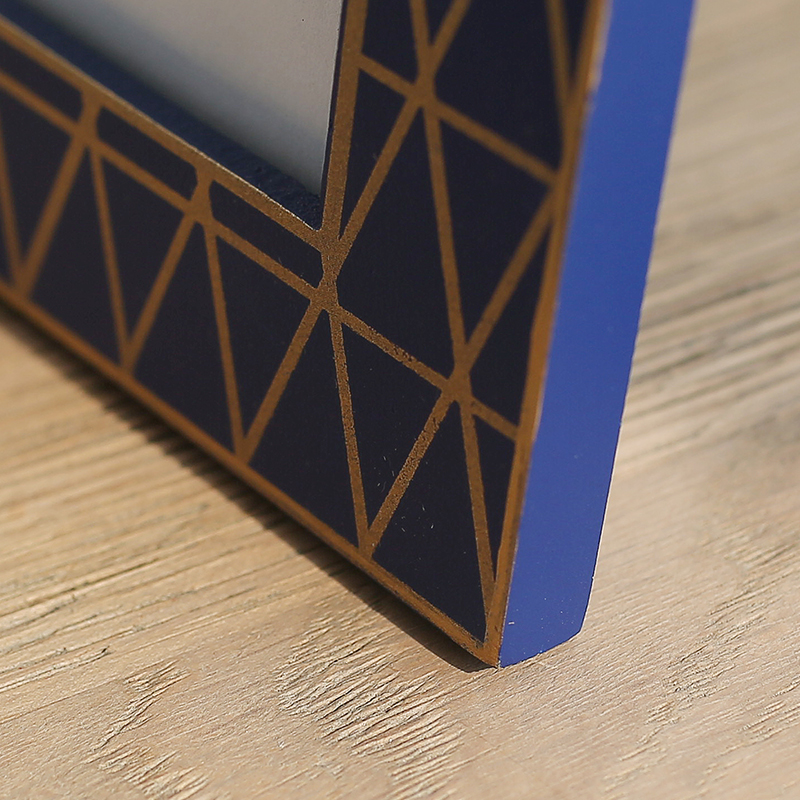 ���ӼҾӵ��к�����̨4/5/67����Ƭ��