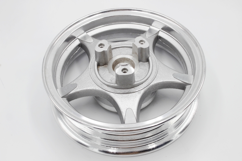 Xe tay ga 125 đĩa phanh phía sau trung tâm vòng thép bánh sau lưới thông minh Đại bàng nhanh WISP 125 sửa đổi bánh sau - Vành xe máy vành xe cub 82