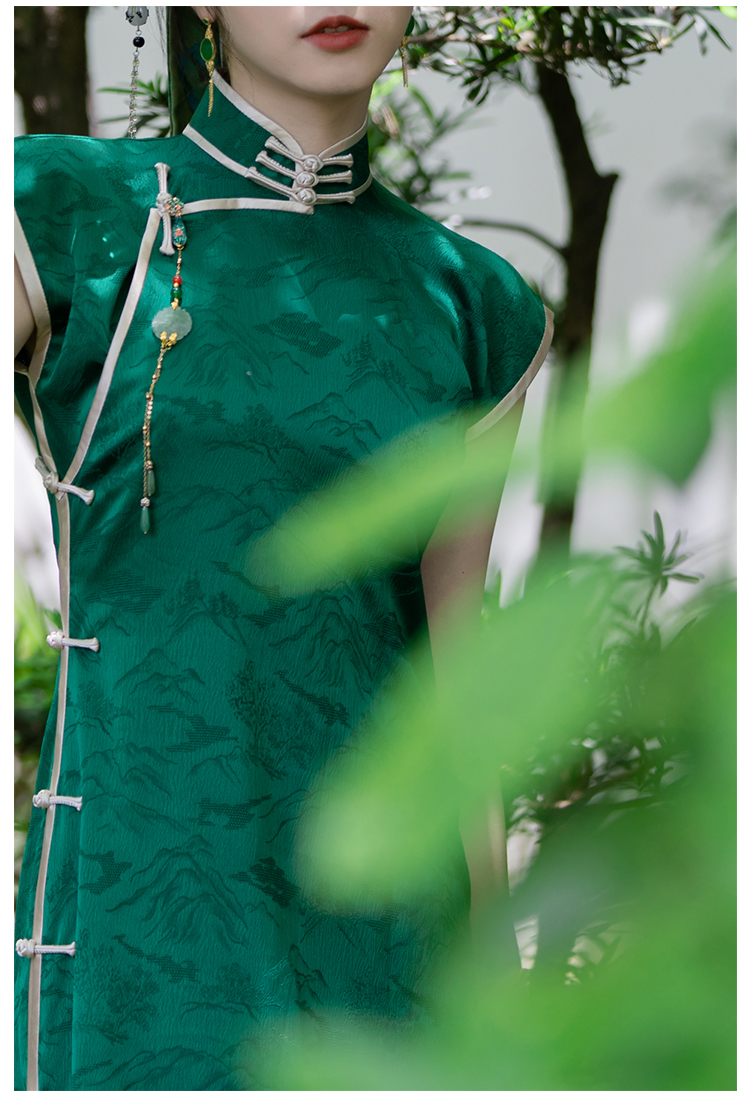 Qianlijiangshan New Chinese Retro High-end Atmosphere Girls Ancient Cheongsam - กี่เพ้า - เส้นใยสังเคราะห์ สีเขียว