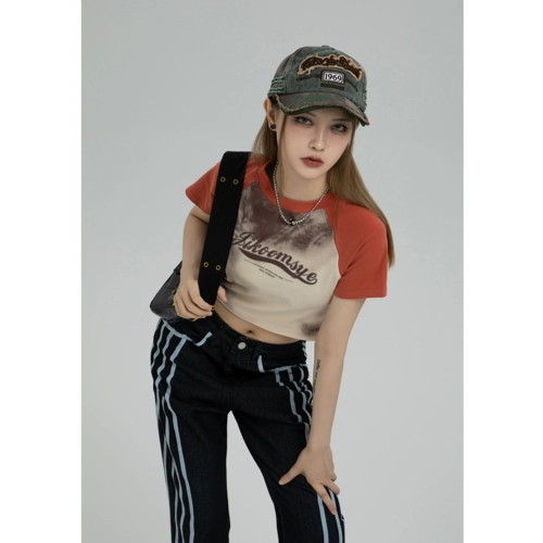 Оригинальная дизайнерская ретро короткая летняя футболка, тренд сезона, в американском стиле, короткий рукав