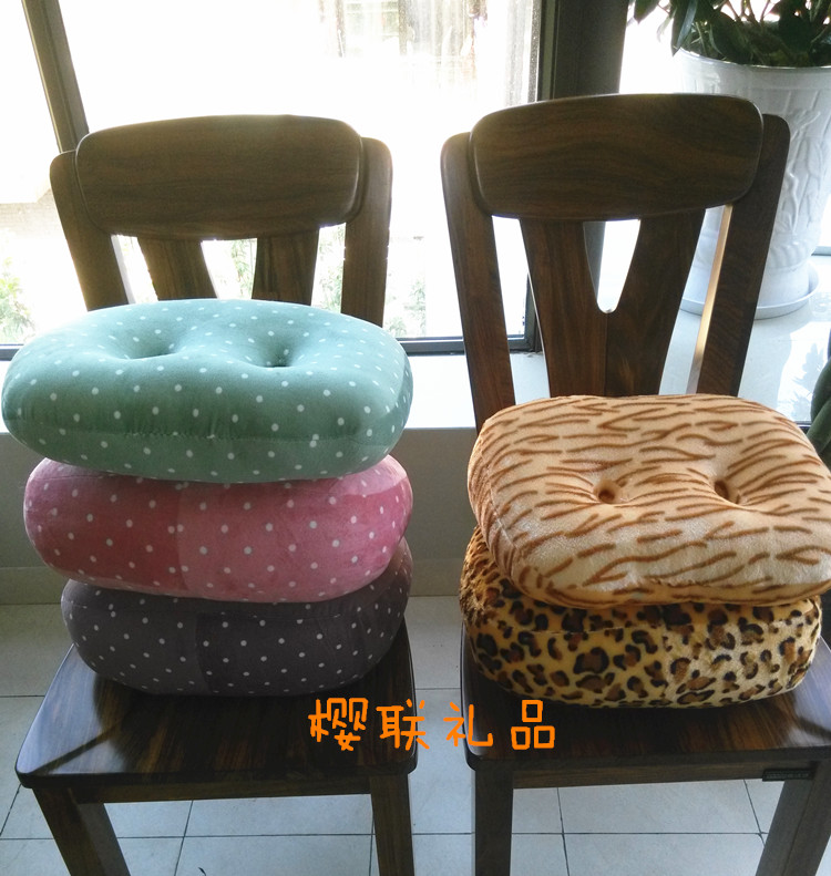 kiểm tra lái xe đặc biệt để học cách lái tăng cường ghế đệm dày 17 cm hai lỗ đệm mùa hè xe thảm rửa - Ghế đệm / đệm Sofa mút sofa