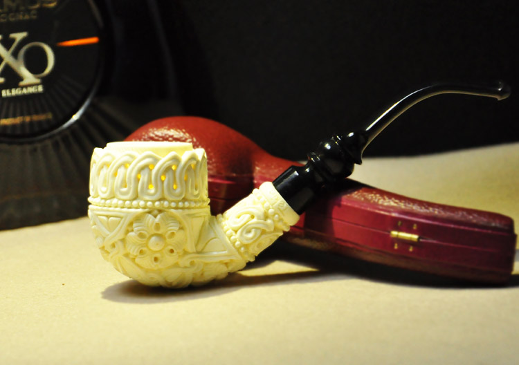 Raw stone spot Turkish special engraving master TEKIN Smoke Pipe plus large hollow flower basket bent