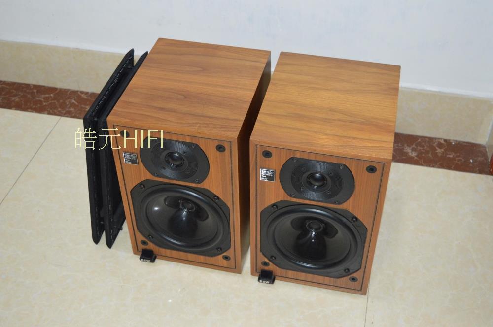 b&w dm1200