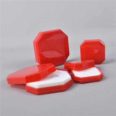 33 Octagonal jewelry box 74024 Crystal red ring Stud Household plastic jewelry Pendant storage box