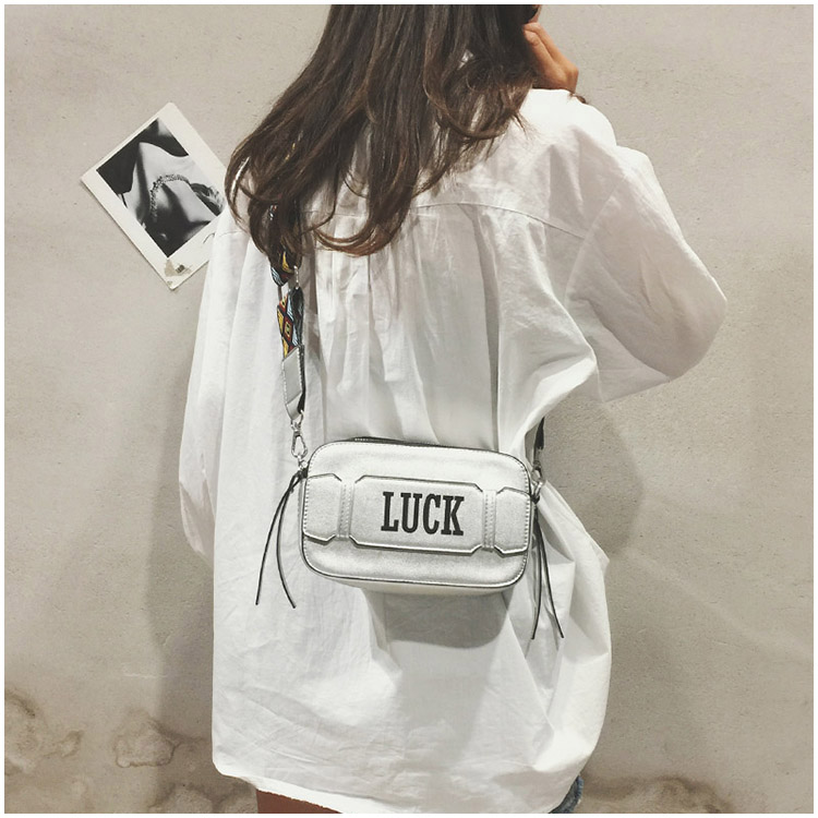 Mùa hè mới túi nhỏ nữ 2019 làn sóng mới Phiên bản Hàn Quốc của chiếc túi Messenger hoang dã băng rộng cổ tích bag di túi nữ - Túi xách nữ túi gucci nữ