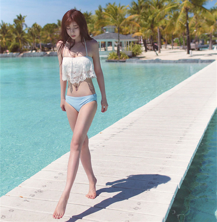 South Korea's new white lace cutout bikini bandeau small chest gathered steel trust sexy two-piece spa swimsuit