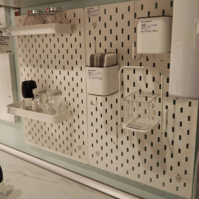 Tây An IKEA Scodis hàng hóa phù hợp khác nhau móng tay tấm lưu trữ giá lưu trữ hộp lỗ tấm - Kệ gia sach