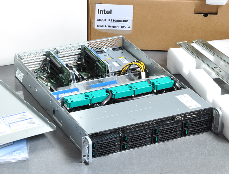 Intel 8 16 24-disk 2U server Dual E5 (dual GPU redundant power supply)R2216BB4GC