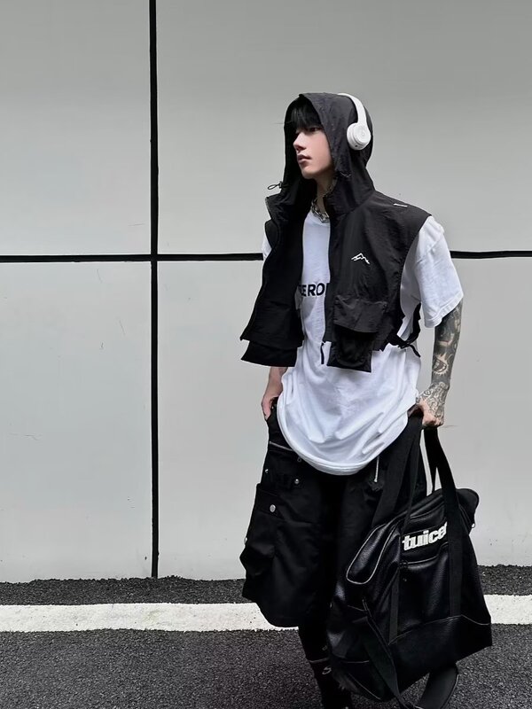 New Functional Hooded Short Work Vest for Men, Outdoor Multi-Pocket Cityboy Half-Body Tactical Vest