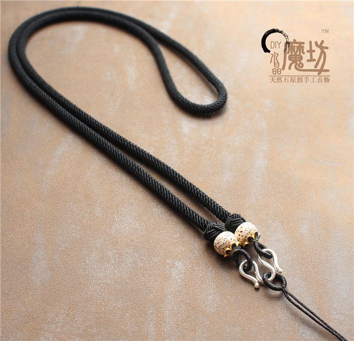 Imported Milanese custom jewelry amber Thailand Buddha brand silver W buckle inlaid with high goods men's dzi pendant hanging with rope