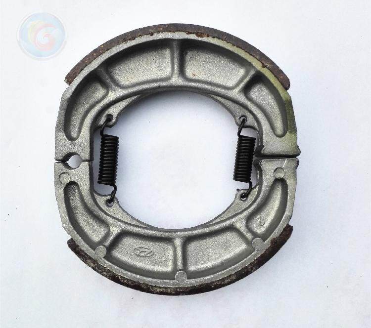 Suitable for Suzuki Red Giant Star rear brake pads HJ125T-7 rear brake block motorcycle motorcycle accessories