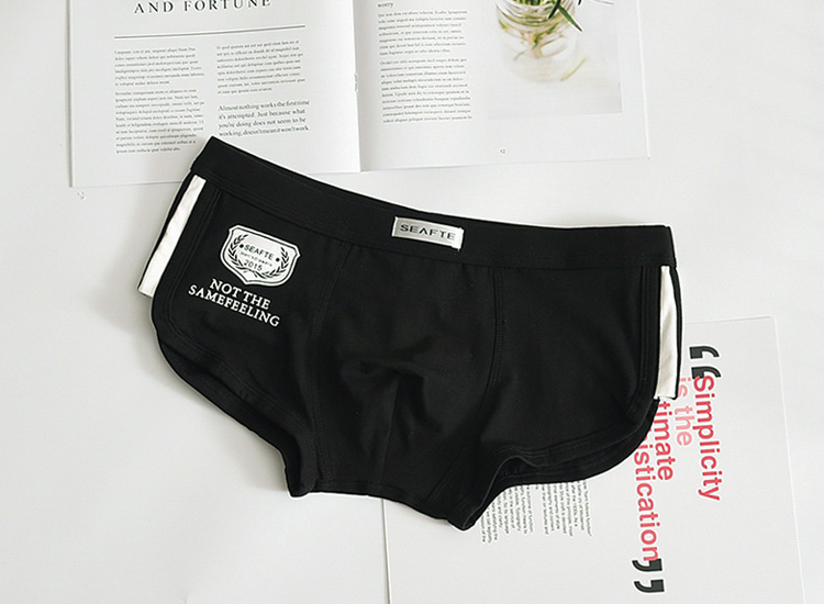 Đơn giản màu rắn nhỏ boxer đồ lót nam thanh niên cotton thấp eo gợi cảm boxer thể thao thoáng khí quần bốn điểm quần lót nam